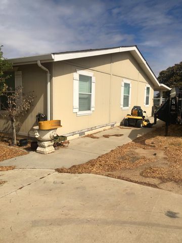 1313 S Stearns Rd, Oakdale, CA 95361