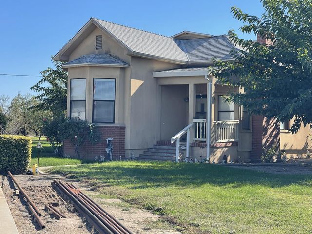 1313 S Stearns Rd, Oakdale, CA 95361