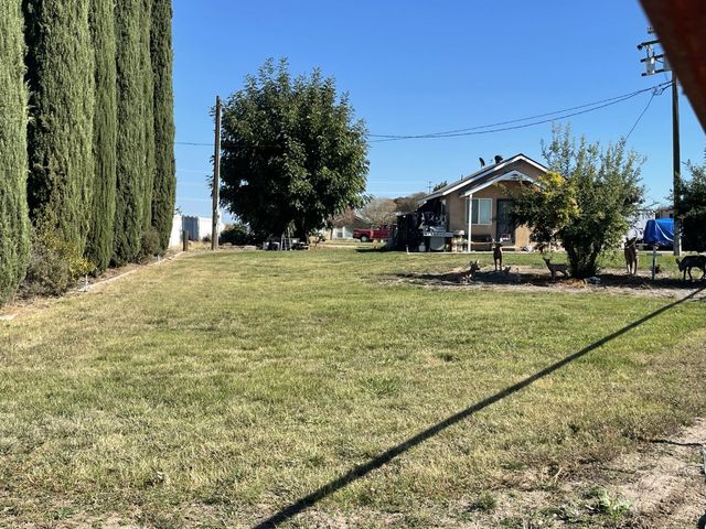 1313 S Stearns Rd, Oakdale, CA 95361