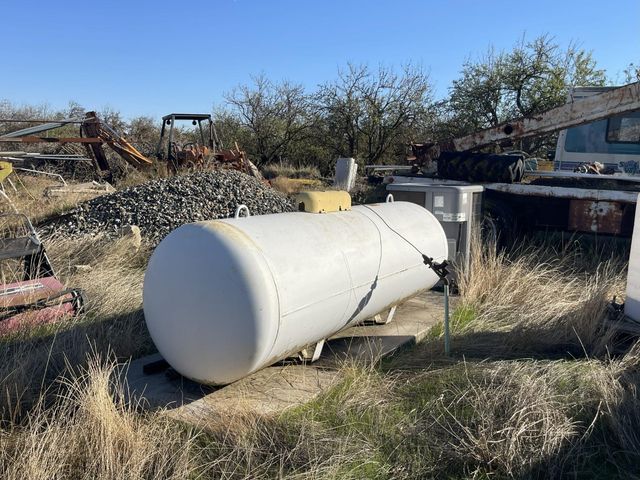 1313 S Stearns Rd, Oakdale, CA 95361