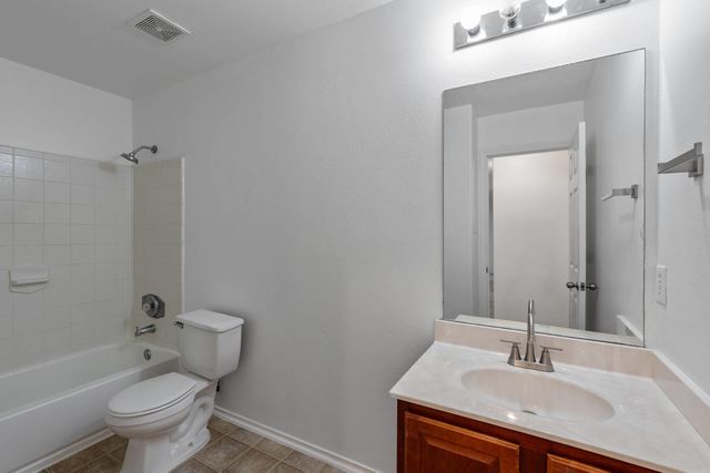 1404 Delia Chapa, Hutto, TX 78634