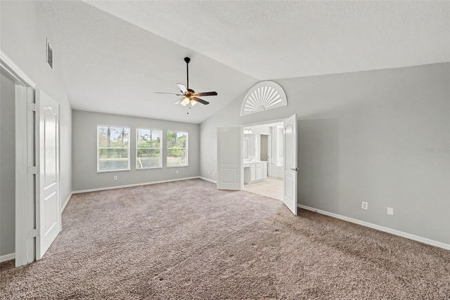 6112 CEZANNE AVENUE, Lutz, FL 33558