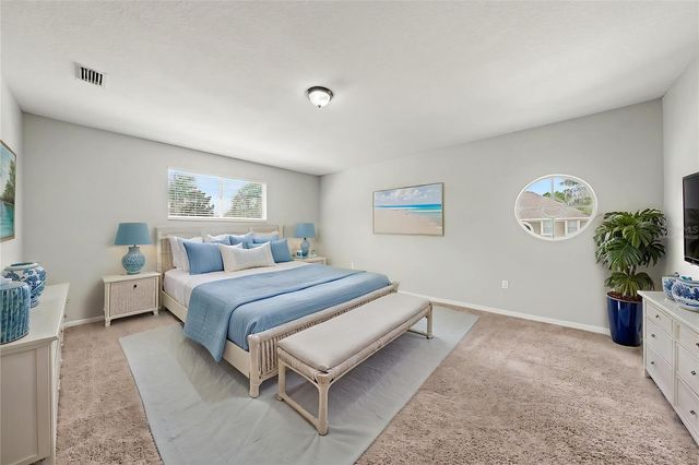 6112 CEZANNE AVENUE, Lutz, FL 33558