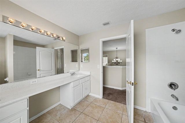 6112 CEZANNE AVENUE, Lutz, FL 33558