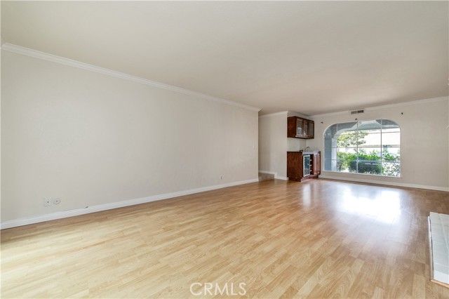 15305 Moulins Cir, Irvine, CA 92604