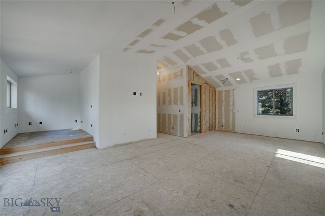 8733 Huffman, Bozeman, MT 59715