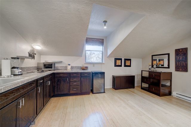 8733 Huffman, Bozeman, MT 59715