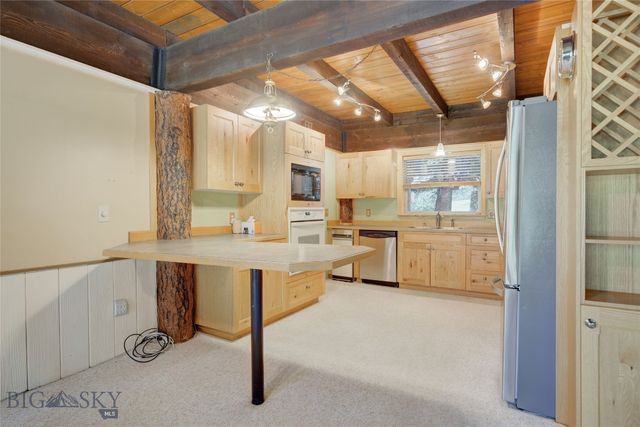 8733 Huffman, Bozeman, MT 59715