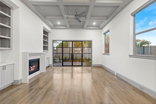 1719 Holman Street, Houston, TX 77004