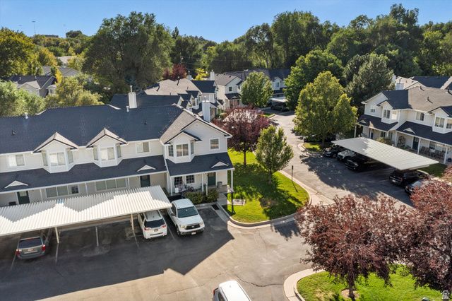 1027 E SARA LN, Ogden, UT 84404