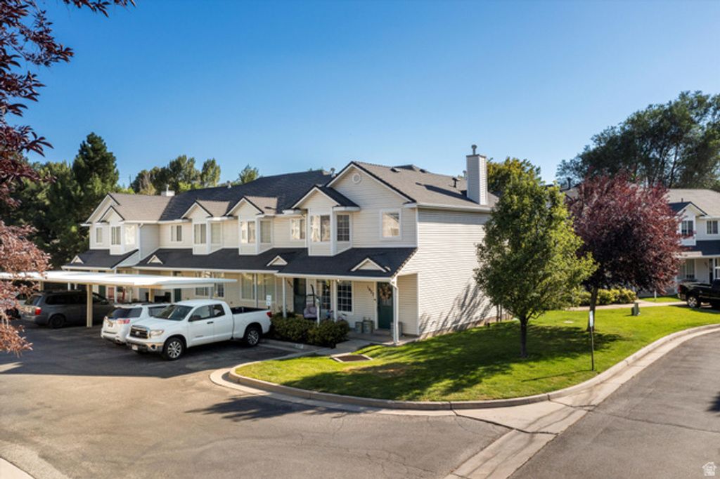 1027 E SARA LN, Ogden, UT 84404