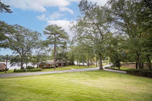 1018 Standing Boy Court, Columbus, GA 31904