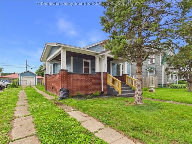 1129 Grosscup Avenue, Dunbar, WV 25064