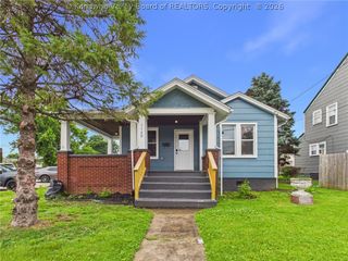 1129 Grosscup Avenue, Dunbar, WV 25064