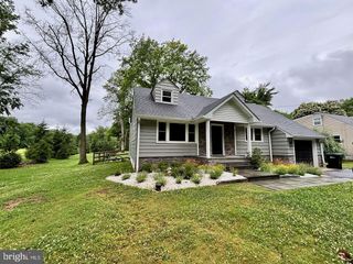 194 HOPEWELL WERTSVILLE RD, Hopewell, NJ 08525