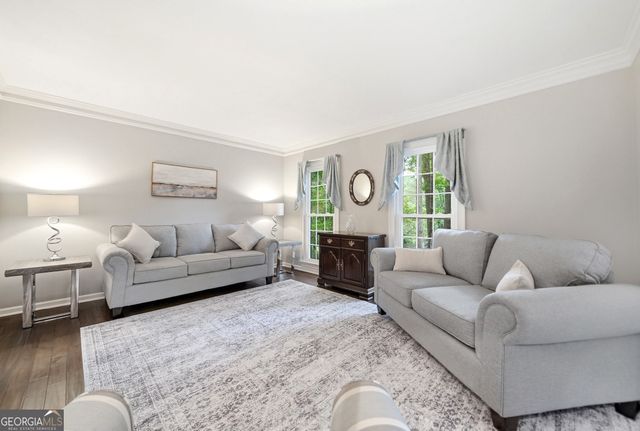 285 Windrift Court, Roswell, GA 30076