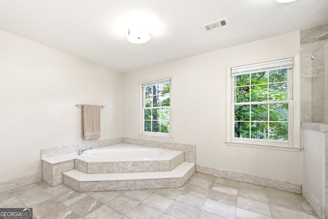 285 Windrift Court, Roswell, GA 30076