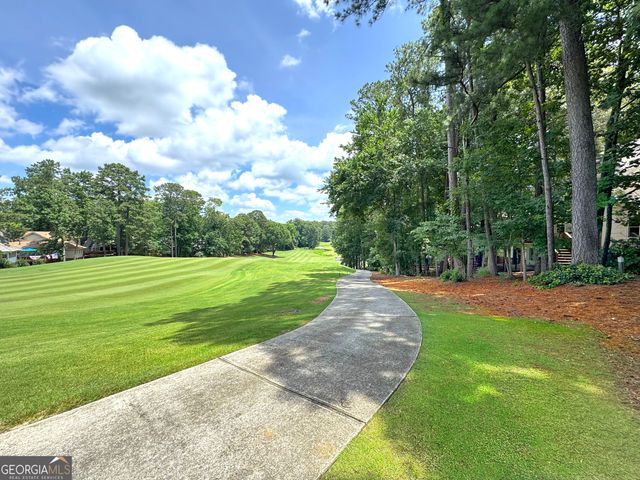 285 Windrift Court, Roswell, GA 30076