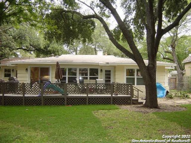 140 W Edgewood Pl, San Antonio, TX 78209