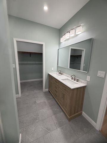 15 Locust Dr, Erin, TN 37061