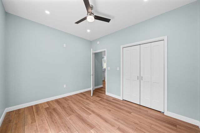 15 Locust Dr, Erin, TN 37061