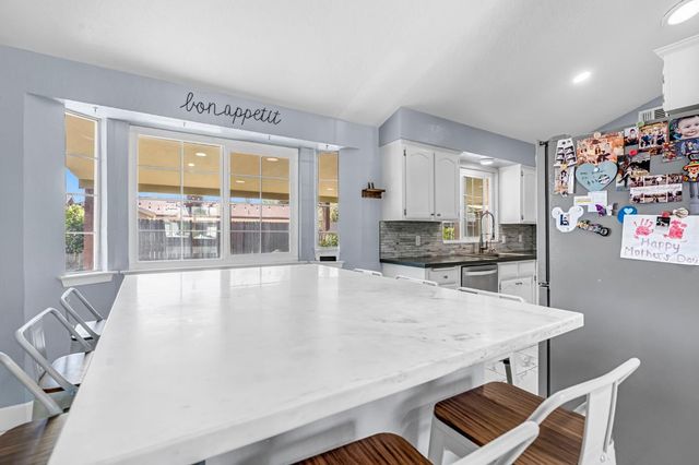 4239 W Cortland Avenue, Fresno, CA 93722