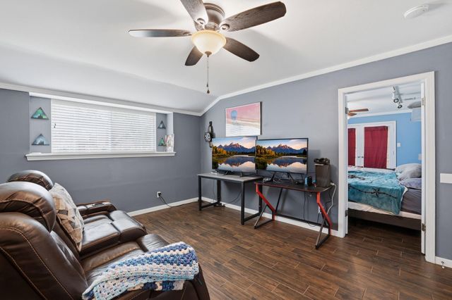 8126 Bideford Lane, Houston, TX 77070