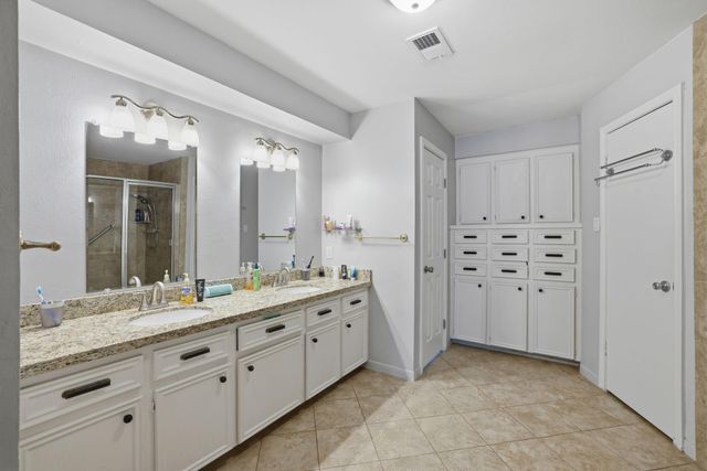 8126 Bideford Lane, Houston, TX 77070