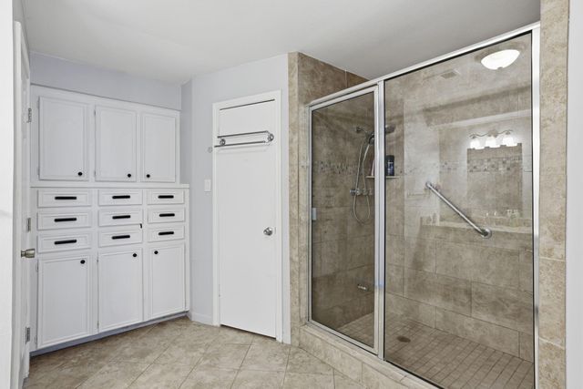 8126 Bideford Lane, Houston, TX 77070