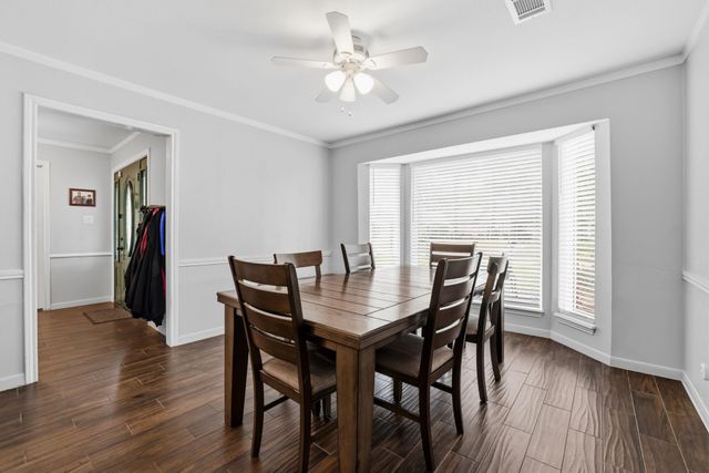 8126 Bideford Lane, Houston, TX 77070