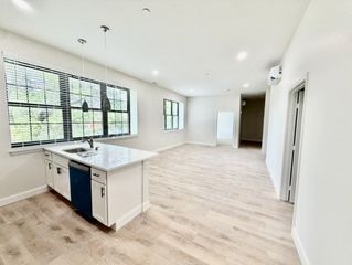 455 Massachusetts Ave 208, Arlington, MA 02474