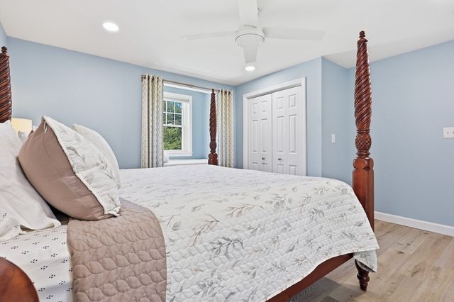 38 Dunstable Road, Westford, MA 01886
