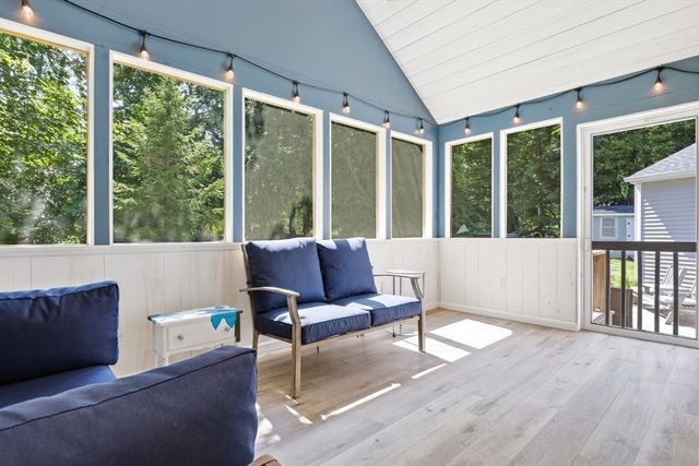 38 Dunstable Road, Westford, MA 01886