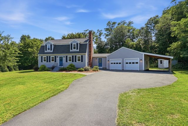 38 Dunstable Road, Westford, MA 01886