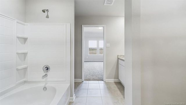 3968 W Savannah Lakes Drive, Lake Charles, LA 70607