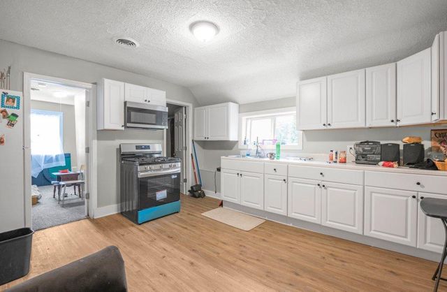 4111 Bryant Avenue N, Minneapolis, MN 55412