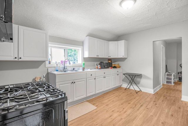 4111 Bryant Avenue N, Minneapolis, MN 55412