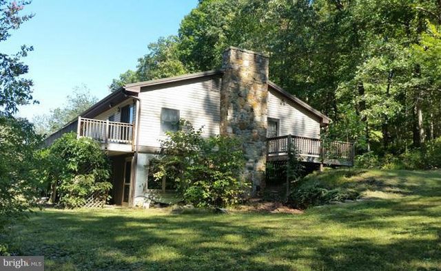 250 PEANUT PLACE, Great Cacapon, WV 25422
