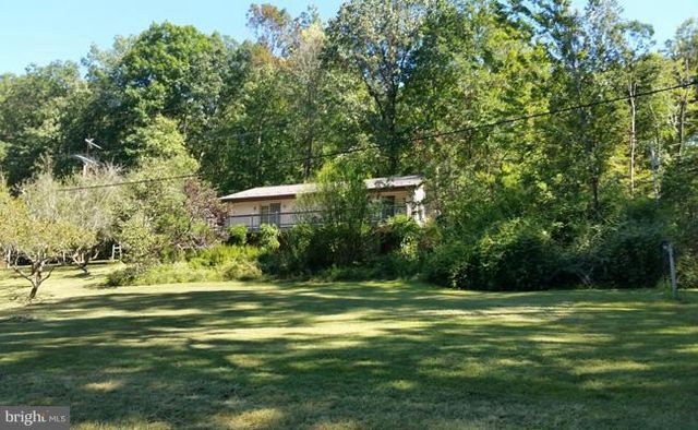 250 PEANUT PLACE, Great Cacapon, WV 25422