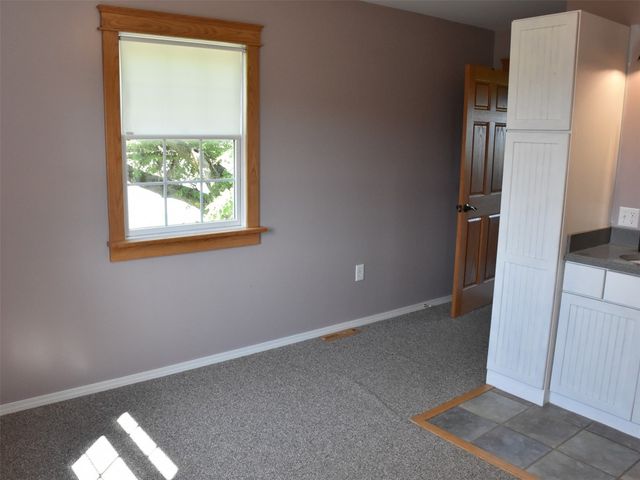 15548 BEAVER Road, Saegertown, PA 16433