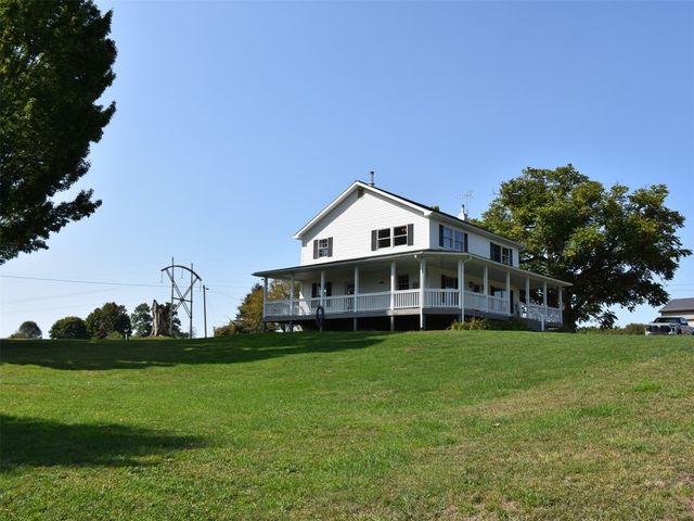 15548 BEAVER Road, Saegertown, PA 16433