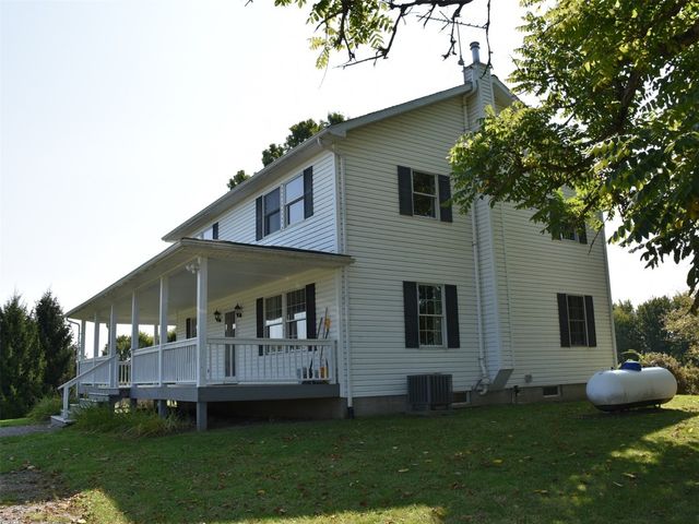 15548 BEAVER Road, Saegertown, PA 16433