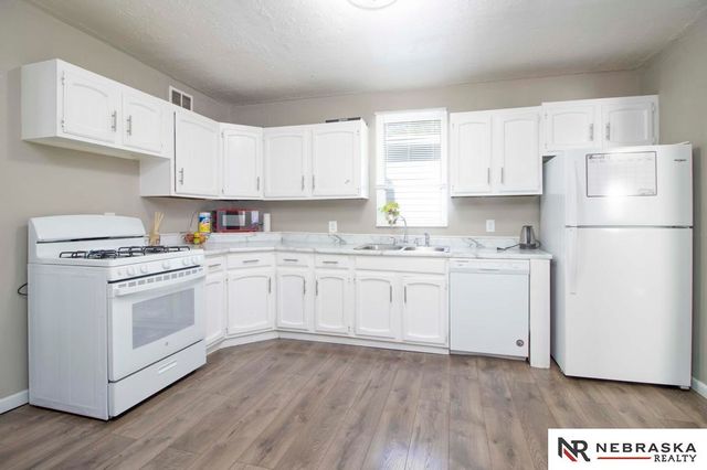 940 Washington Street, Lincoln, NE 68502