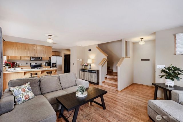 1832 82nd Avenue NE, Lake Stevens, WA 98258