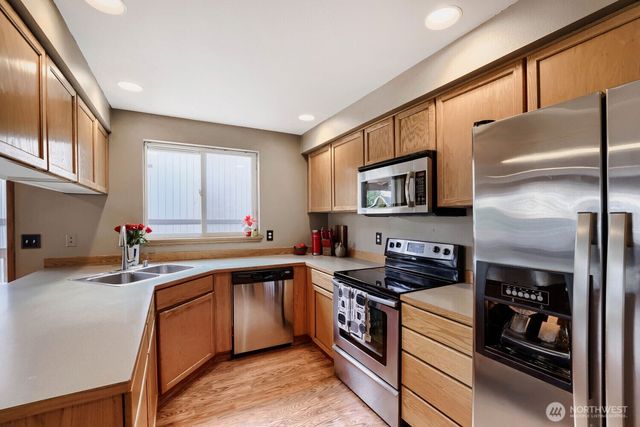 1832 82nd Avenue NE, Lake Stevens, WA 98258