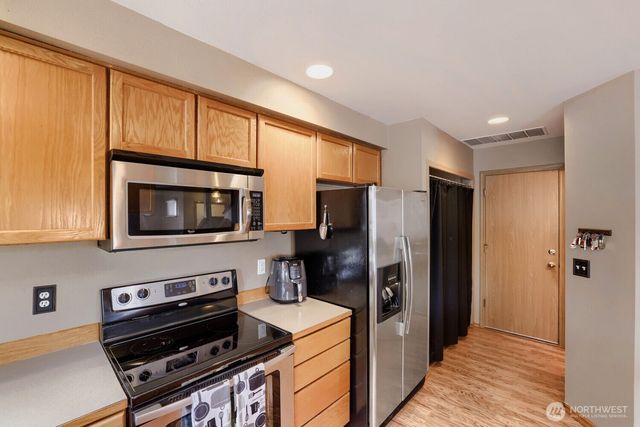 1832 82nd Avenue NE, Lake Stevens, WA 98258