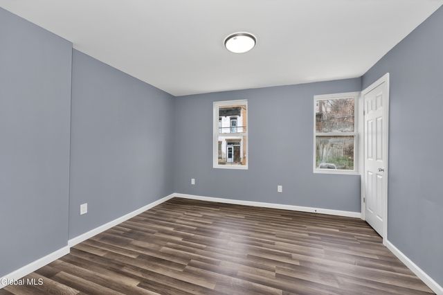 397 10th Street, Troy, NY 12180