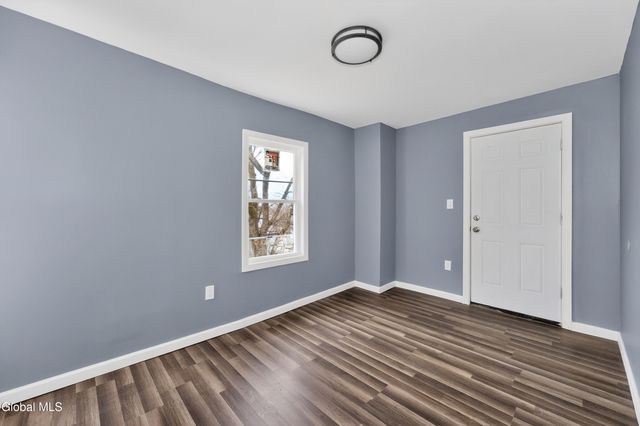 397 10th Street, Troy, NY 12180
