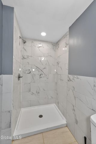 397 10th Street, Troy, NY 12180