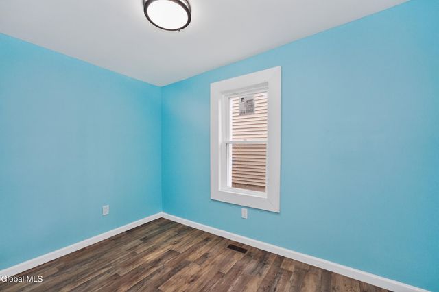397 10th Street, Troy, NY 12180
